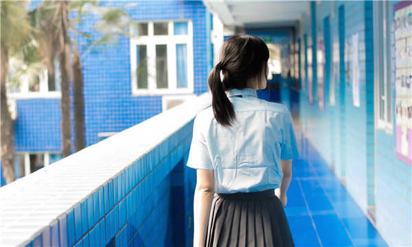 梅列如何找到一个可以帮助我生孩子的女人？